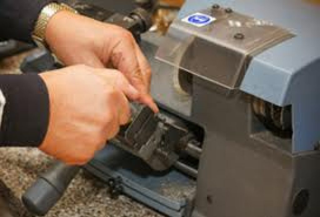 keycutting.jpg