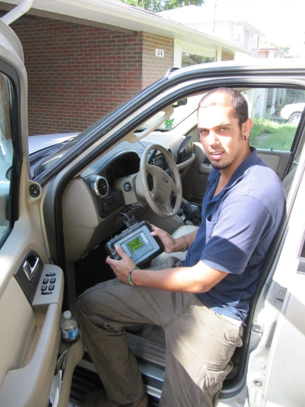 Auto locksmith2.JPG