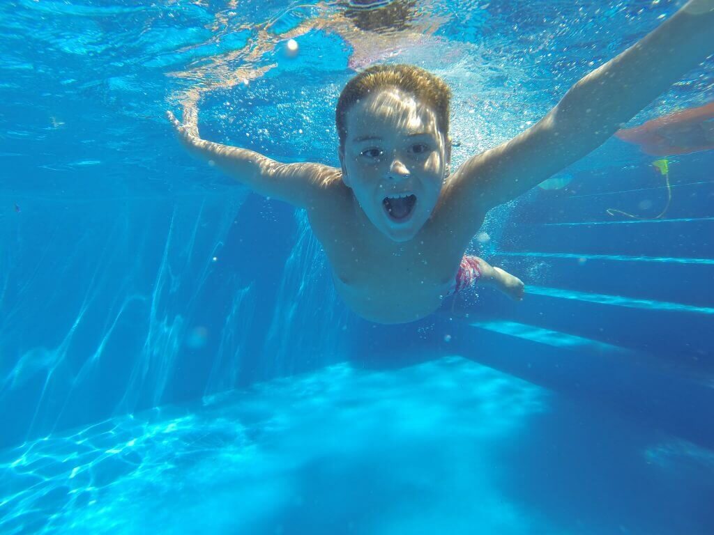 Affordable-pool-cleaning-Winter-Garden.jpg