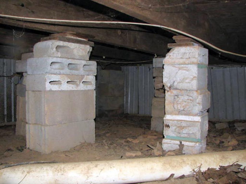 crawl space.jpg