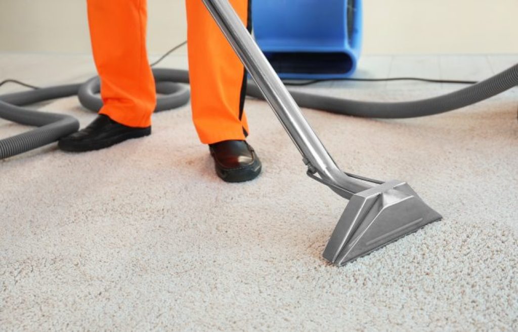Carpet-Cleaning-professional-wand-700x450.jpg