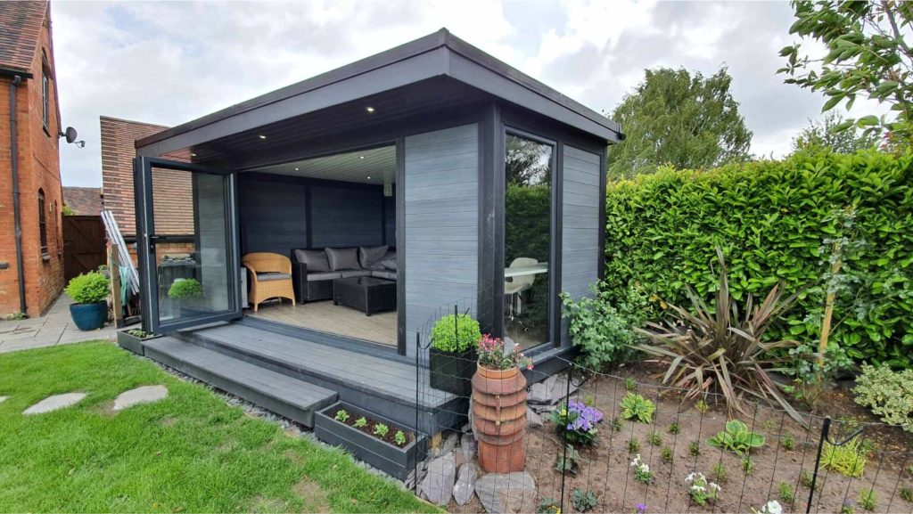 non-rectangle-garden-room-lemington-spa-scaled-1.jpg