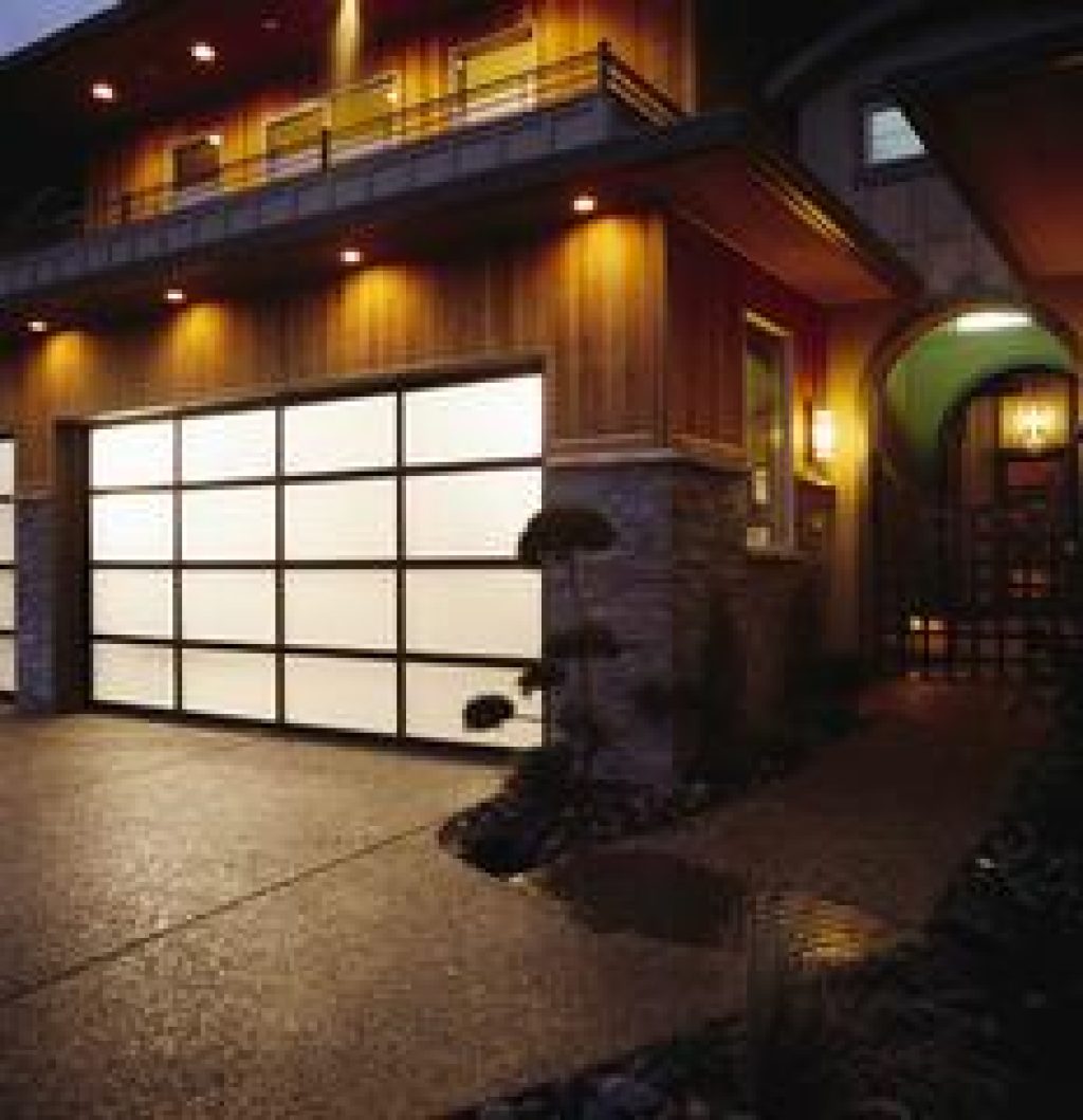 avante-garage-door_medium.jpeg