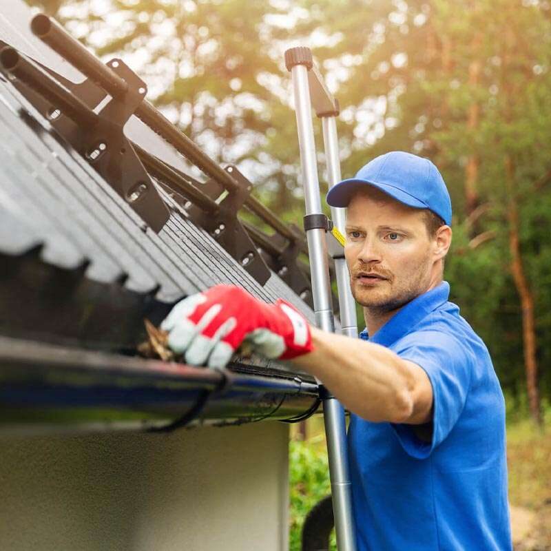 gutter-cleaning-in-glasgow.jpg