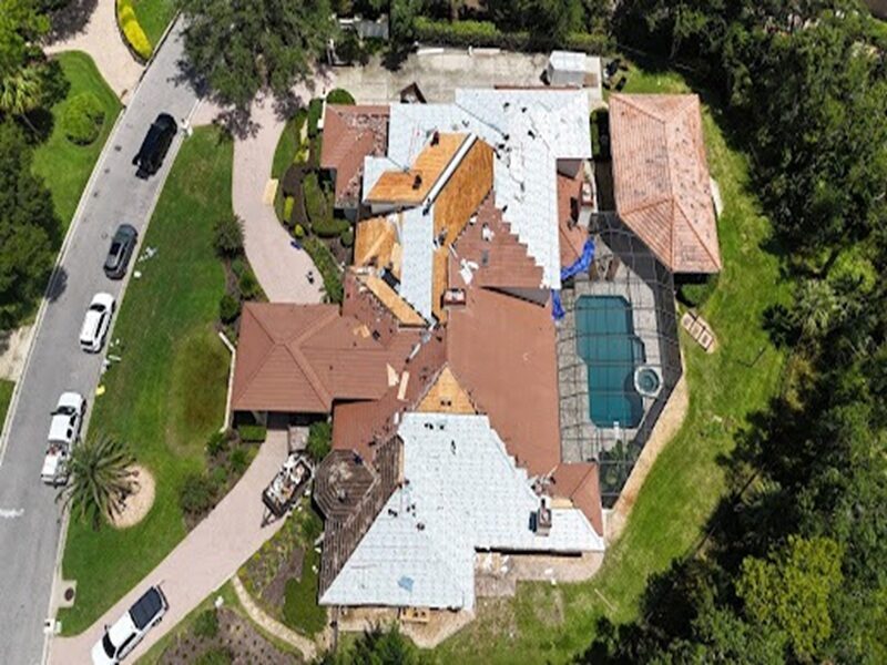 Roofing Contractor_Tampa.jpeg