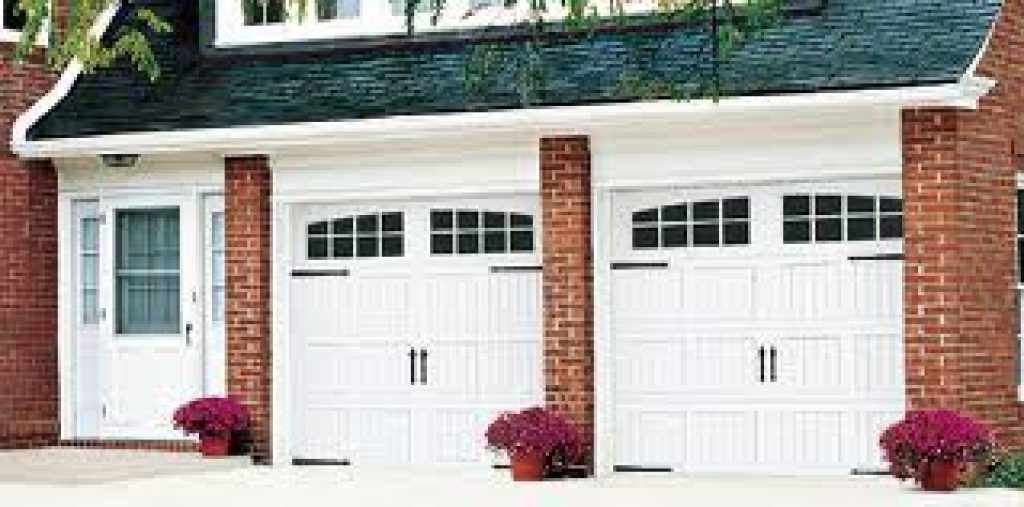 garagedoor.jpg