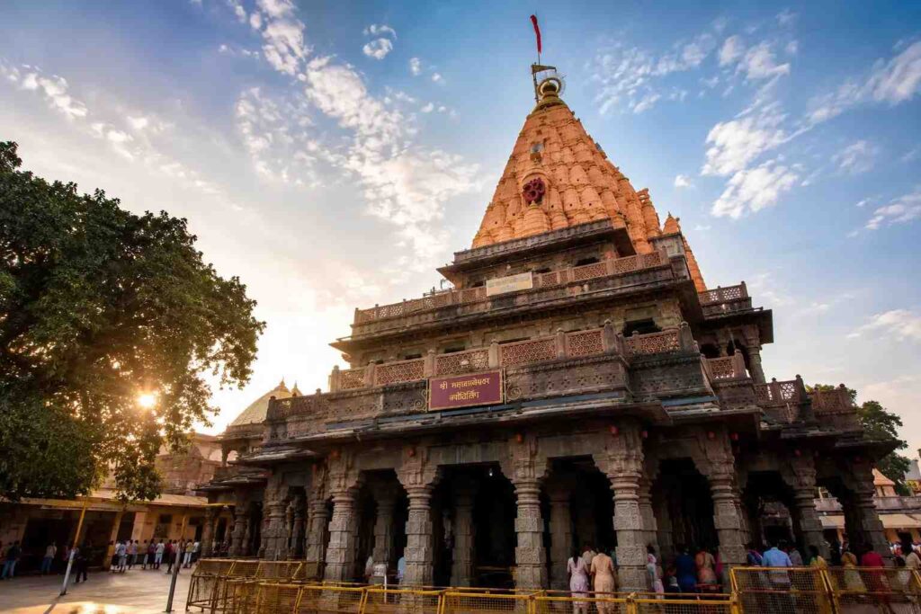 kaal sarp dosh nivaran puja in mahakaleshwar temple in ujjain mp.jpg