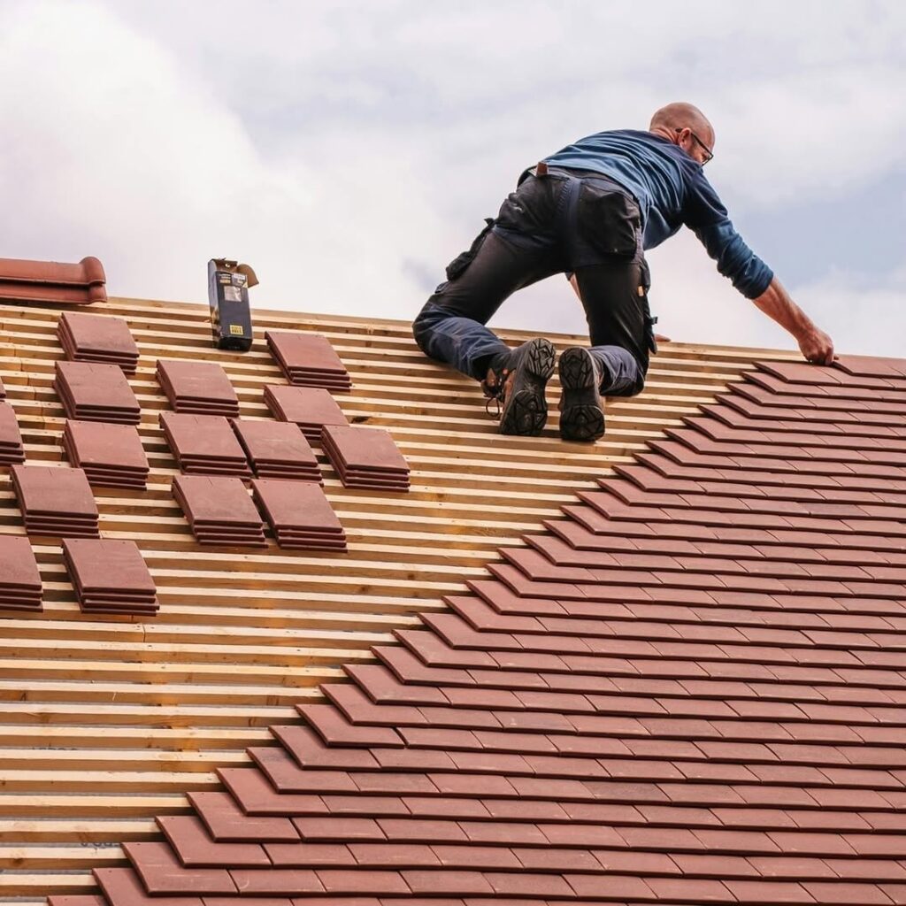 Crown Roofers 1.jpg
