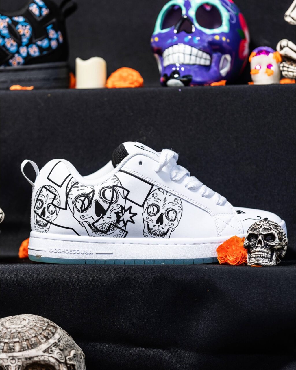 Tenis DC image.jpg