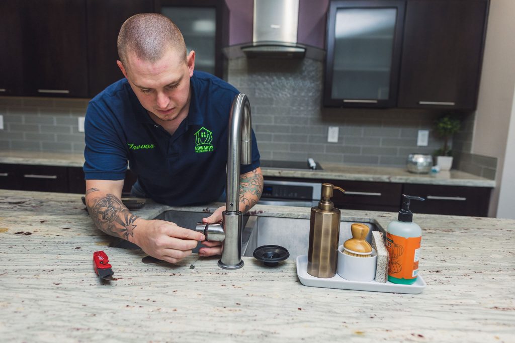aaron-kes-photography-green-thumb-local-edwards-plumbing-74.jpg