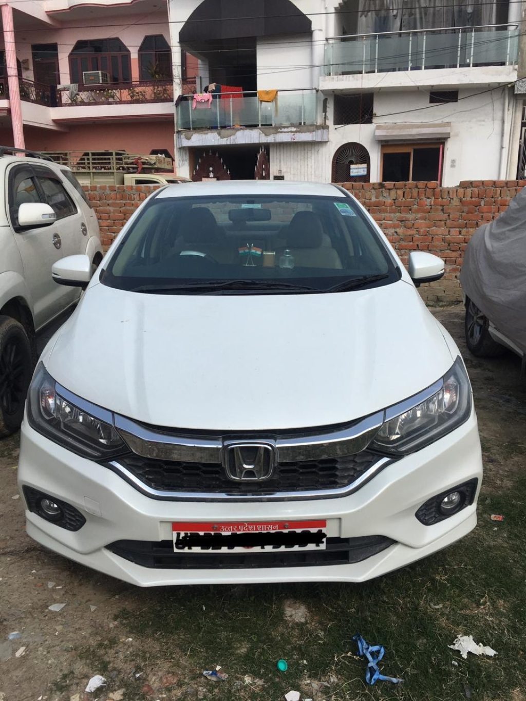 Honda City rental in lucknow.jpeg