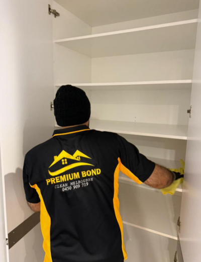 Cleaning Melbourne.png