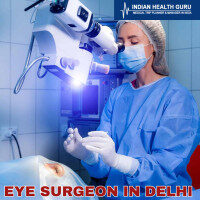 EyeSurgeoninDelhi.jpg
