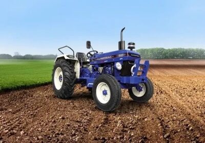 Farmtrac-Tractor(1).jpg